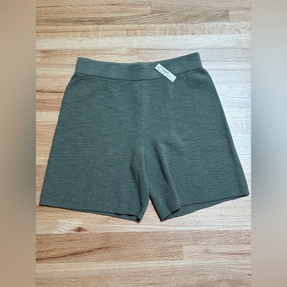 Maxwell Halstead Sweater Shorts size Small